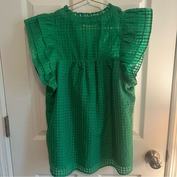 Entro Emerald Eyelet Blouse with Ruffle Sleeves - Picture 4 of 5